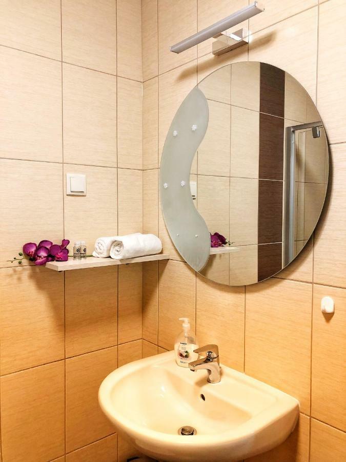 Tiszafüred Boro Apartman מראה חיצוני תמונה